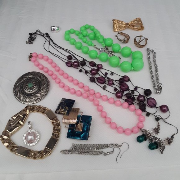 Craft Junk Repurpose Upcycle Jewelry Lot - Picture 2 of 15